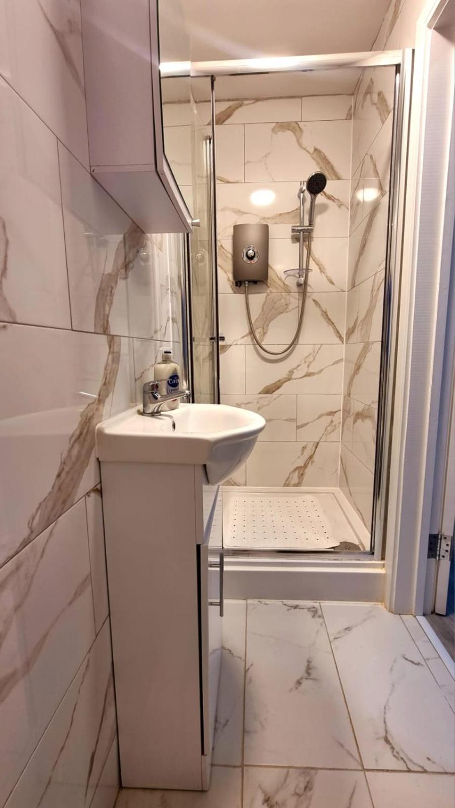 Brand New Flat Close To Turnpike Lane Tube Station London Eksteriør bilde