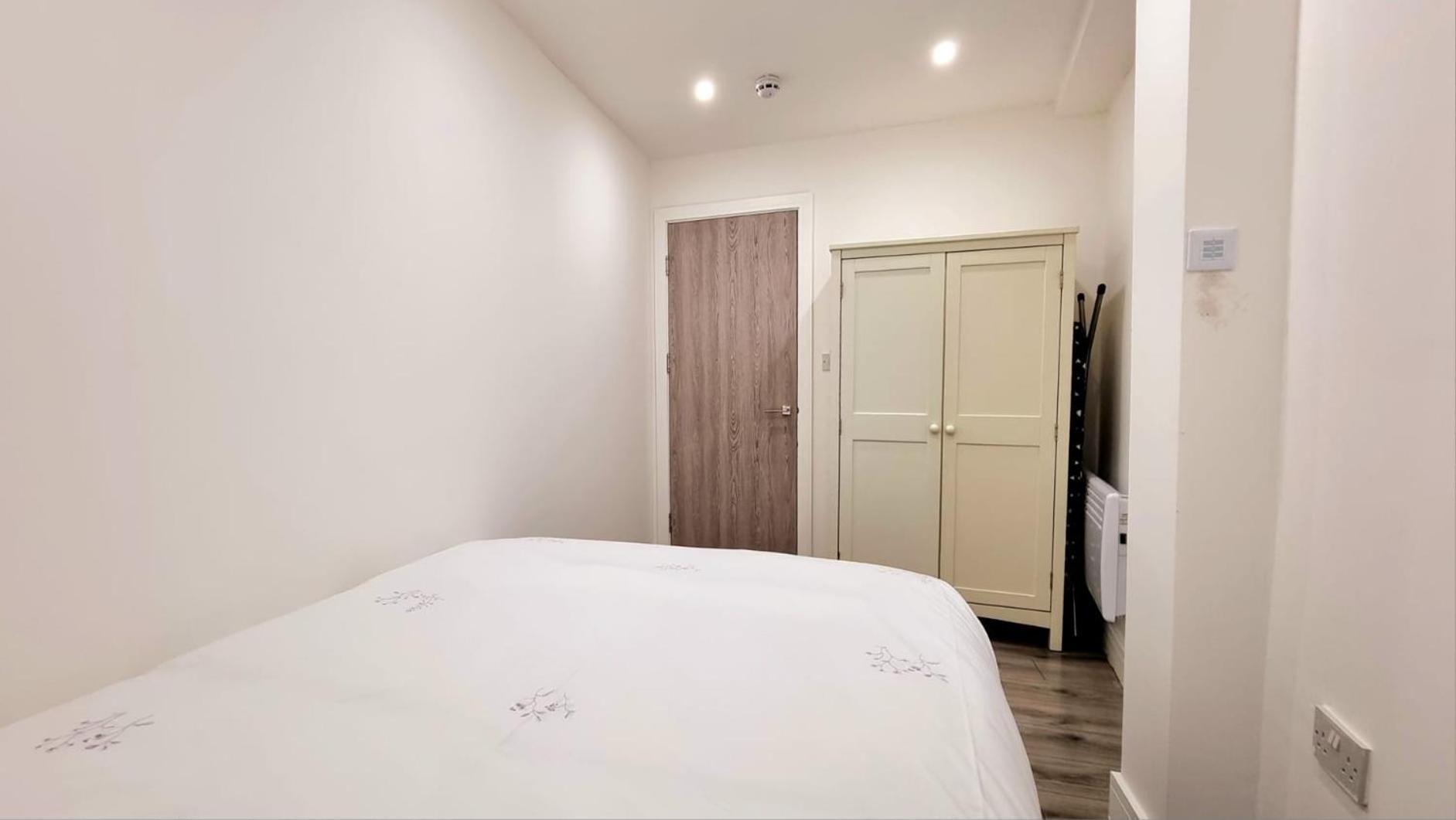Brand New Flat Close To Turnpike Lane Tube Station London Eksteriør bilde